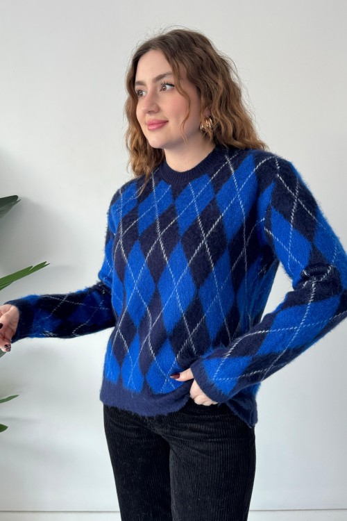 Pull à motifs losanges bleu marine