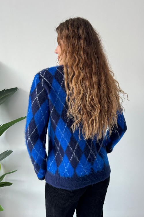 Pull à motifs losanges bleu marine