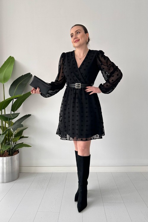 Robe à double ceinture et pompons noire