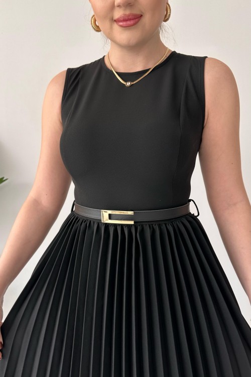 Robe jupe plissée sans manches noire