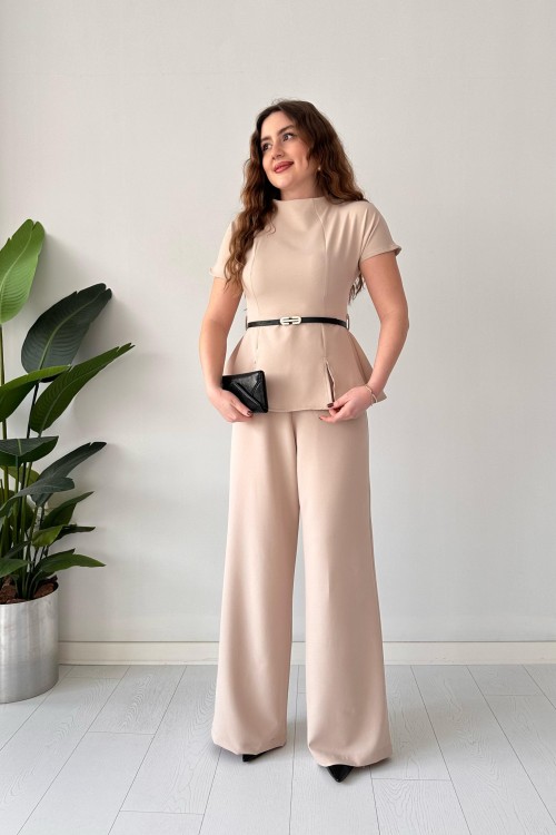Combinaison ceinture dorée crème