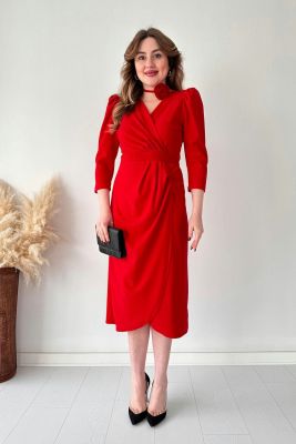 Gül Broş Krep Elbise Kırmızı - Thumbnail