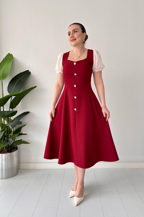 Robe évasée à manches en tulle rouge bordeaux