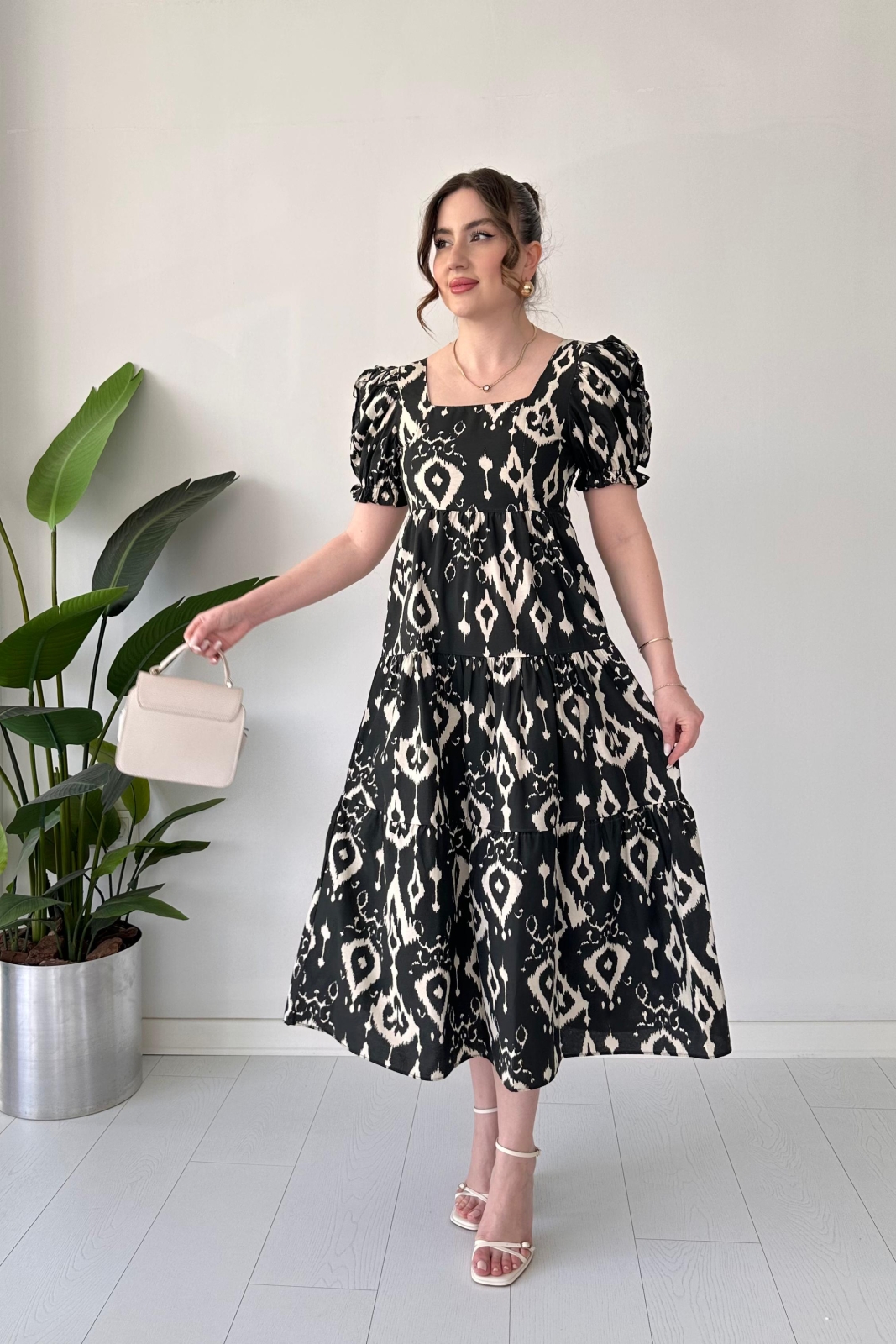 Motif Poplin Elbise Siyah - Thumbnail