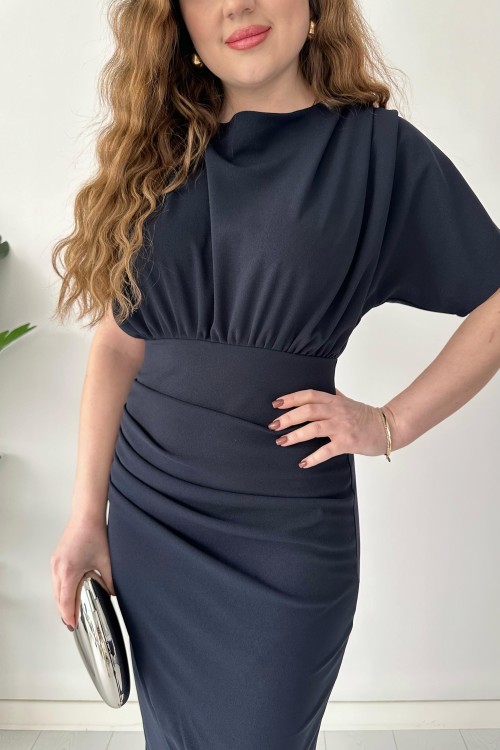 Robe plissée aux épaules bleu marine
