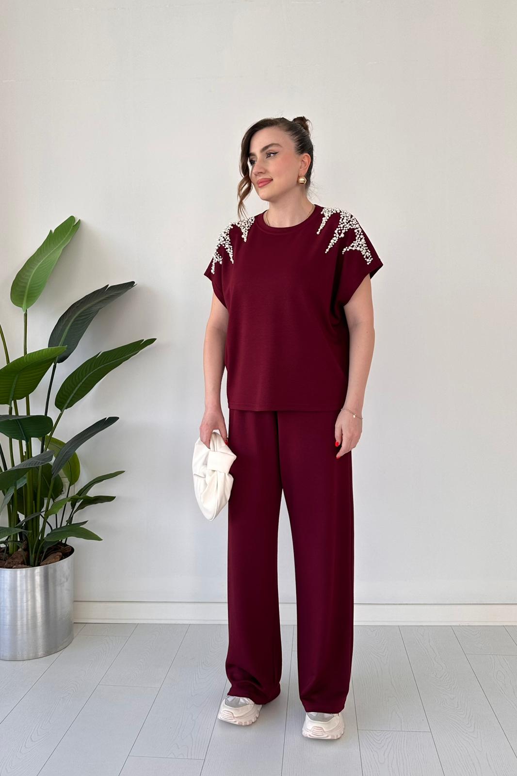 Modal Suit with Pearls on the Shoulders, Burgundy