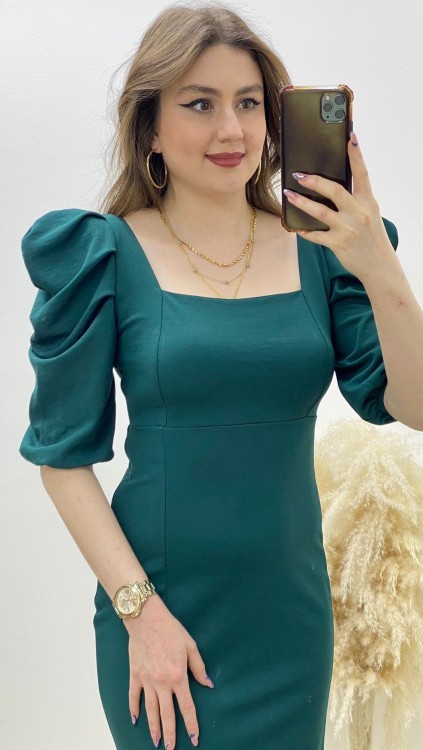 Prenses Kol Krep Elbise Zümrüt Yeşil