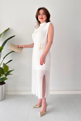 Sık Piliseli Şifon Elbise Beyaz - Thumbnail